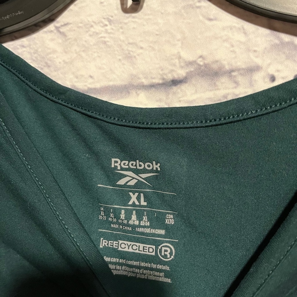 New Reebok Maternity Tank XL - Picture 3 of 8